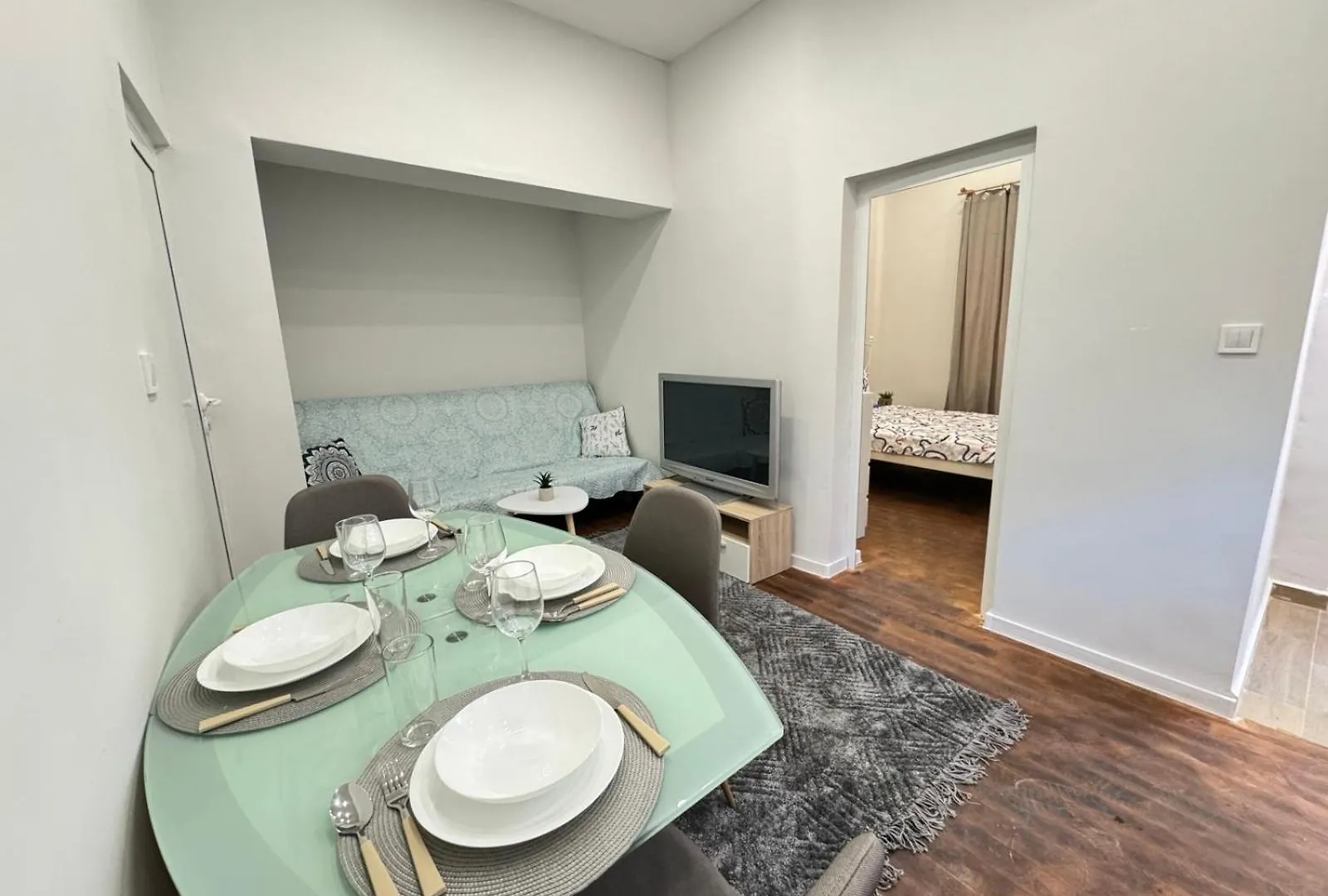Apartment Compass- Super Center Burgas Bulgaria