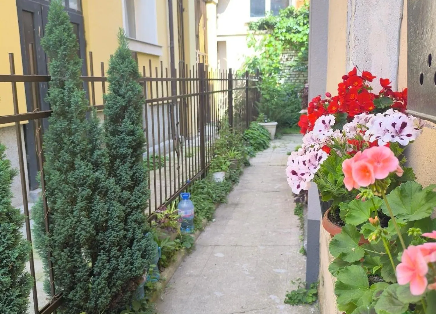 Apartment Compass- Super Center Burgas